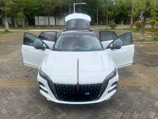 Hongqi H6 — Фото автомобиля 19