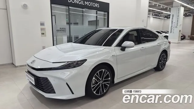 Фотография автомобиля — Toyota Camry XV80
