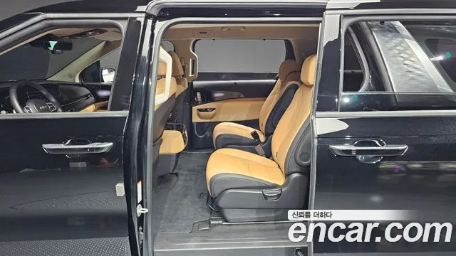Kia Carnival 4th Gen — Фото автомобиля 17