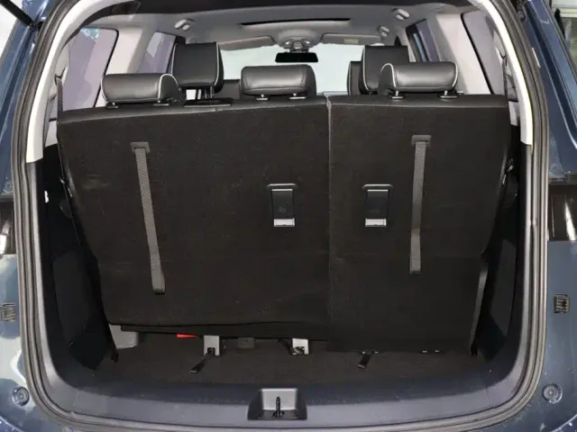 Wuling Jiachen — Фото автомобиля 2