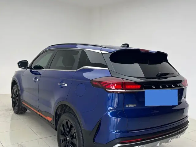 Geely Boyue — Фото автомобиля 8