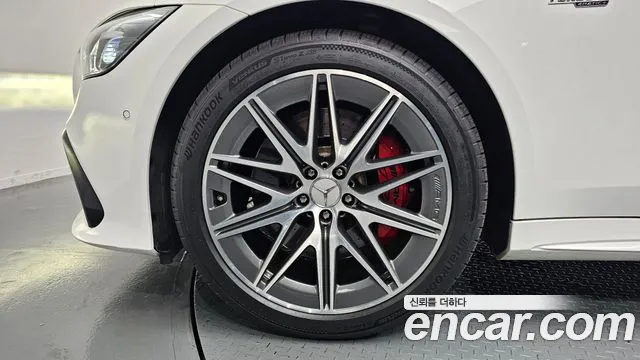Mercedes-Benz AMG GT 4 двери 43 4MATIC+ — Фото автомобиля 5