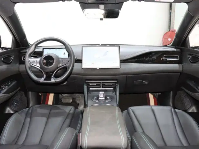 BYD Seal 06 — Фото автомобиля 11