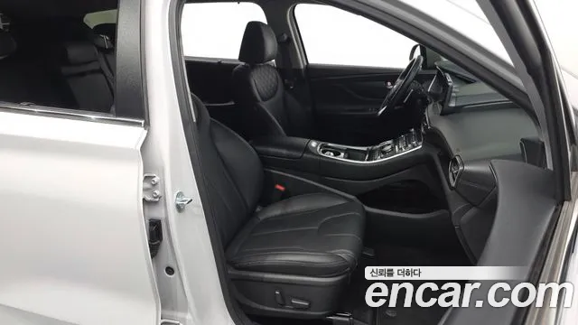 Hyundai Santafe Новый Santa Fe Дизель 2.2 2WD — Фото автомобиля 24