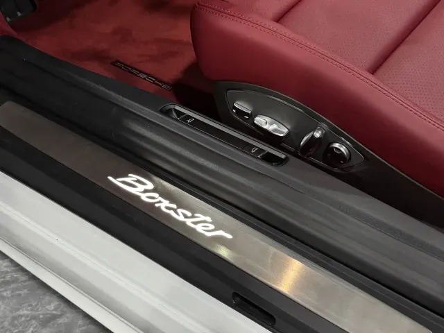 Porsche 718 — Фото автомобиля 12