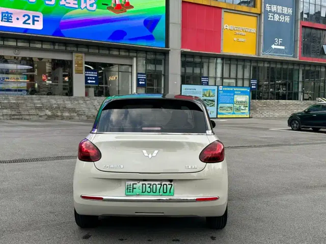 Wuling Bingo — Фото автомобиля 5
