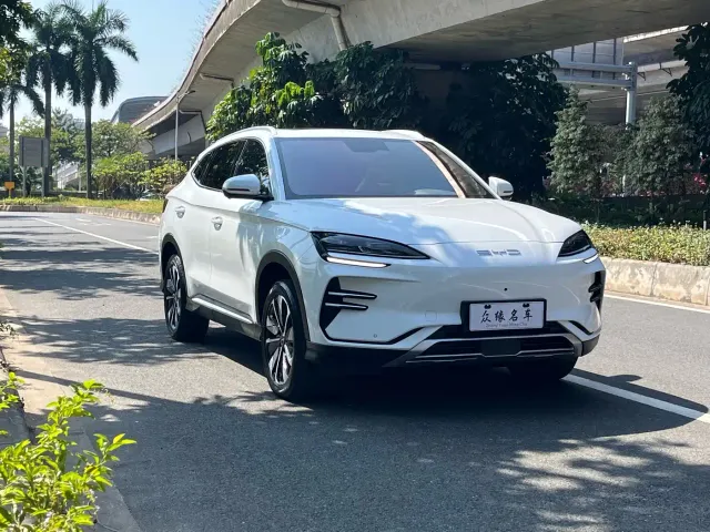 BYD Song PLUS — Фото автомобиля 3