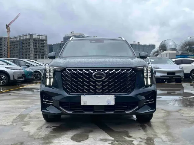 GAC Trumpchi GS8 — Фото автомобиля 2