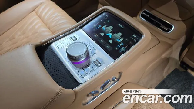 Genesis G90 Бензин 3.5 турбо AWD — Фото автомобиля 16