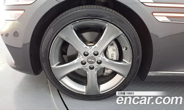 Genesis G80 RG3 — Фото автомобиля 5