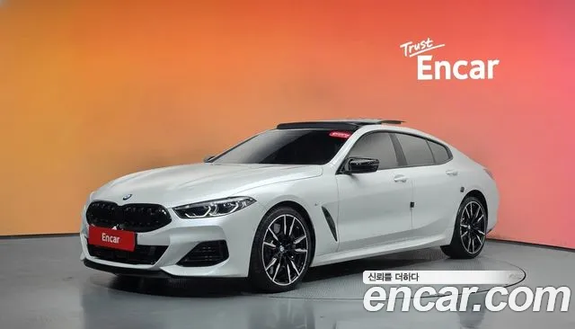 Фотография автомобиля — BMW 8 Series G15
