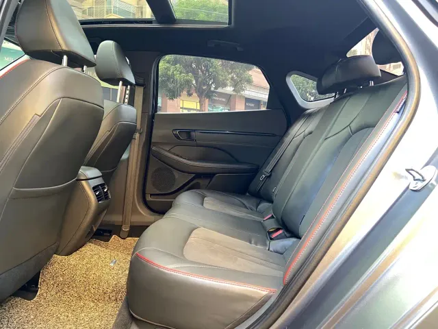 Hyundai Sonata — Фото автомобиля 6