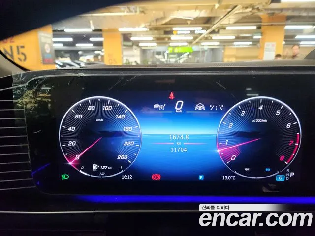 Mercedes-Benz GLS-Class — Фото автомобиля 13