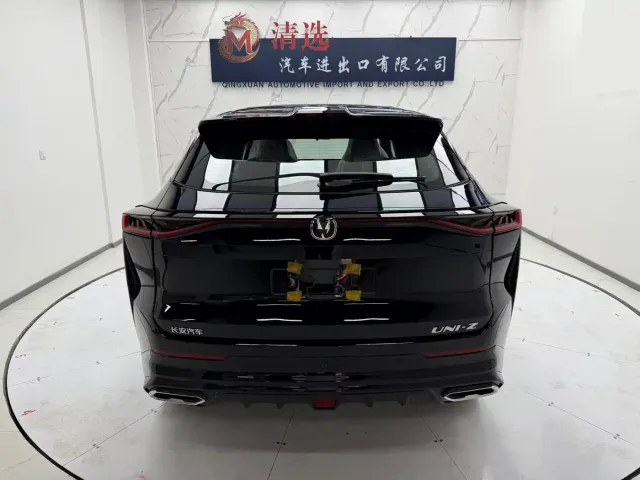 Changan UNI-Z — Фото автомобиля 5