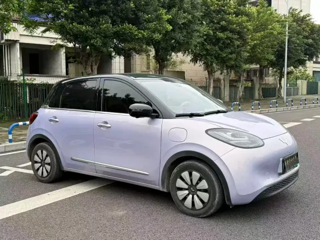 Wuling Bingo — Фото автомобиля 3