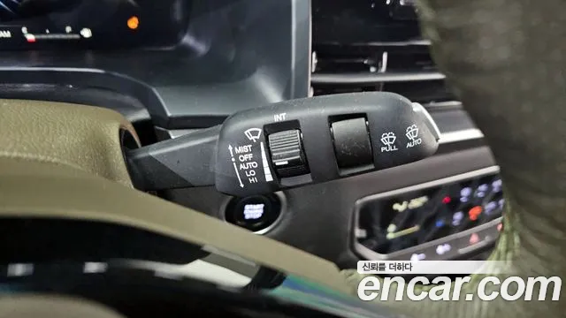 KG_Mobility_Ssangyong Rexton Новый Rexton Sport Khan Дизель 2.2 4WD — Фото автомобиля 18