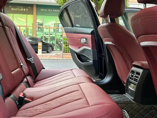 BMW 3 Series — Фото автомобиля 15