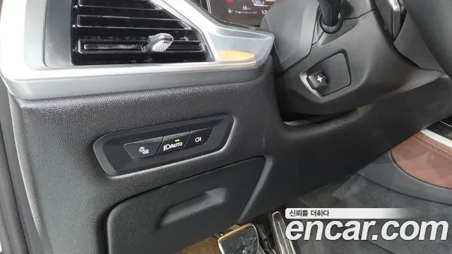 BMW X5 xDrive 40i M Sport — Фото автомобиля 23