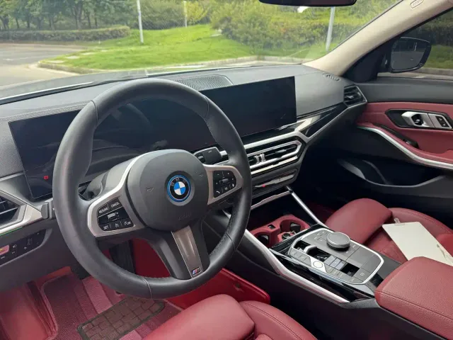 BMW i3 — Фото автомобиля 6