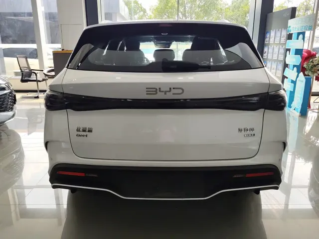 BYD Seal 06 DM-i Touring — Фото автомобиля 4