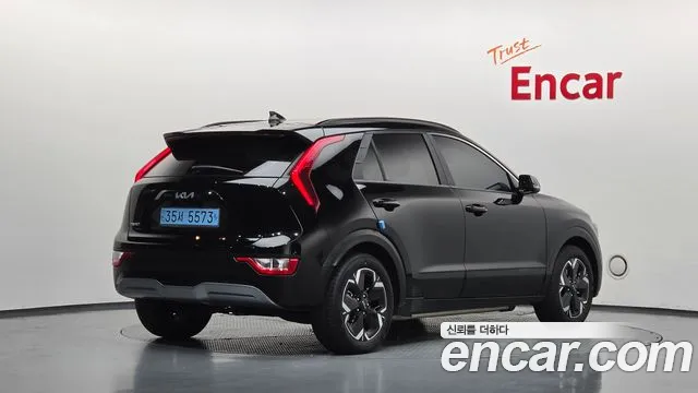 Kia Niro Niro (New) — Фото автомобиля 2