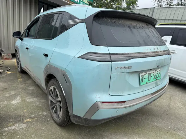 GAC Aion Y — Фото автомобиля 4