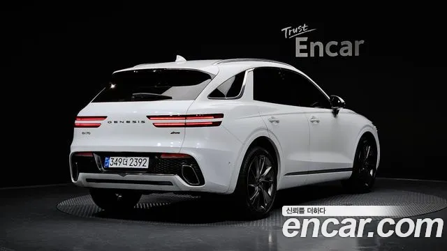 Genesis GV70 2.5T Бензин AWD — Фото автомобиля 2