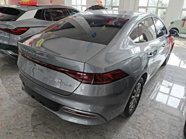 BYD Qin PLUS — Фото автомобиля 6