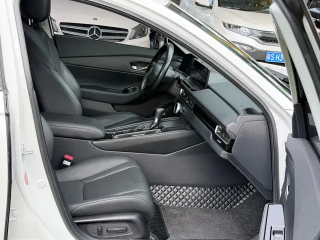Honda Inspire — Фото автомобиля 9