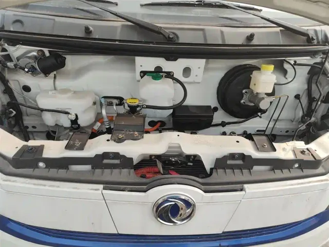 Dongfeng Yufeng EM27 — Фото автомобиля 19