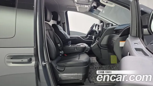 Hyundai Staria Staria — Фото автомобиля 26
