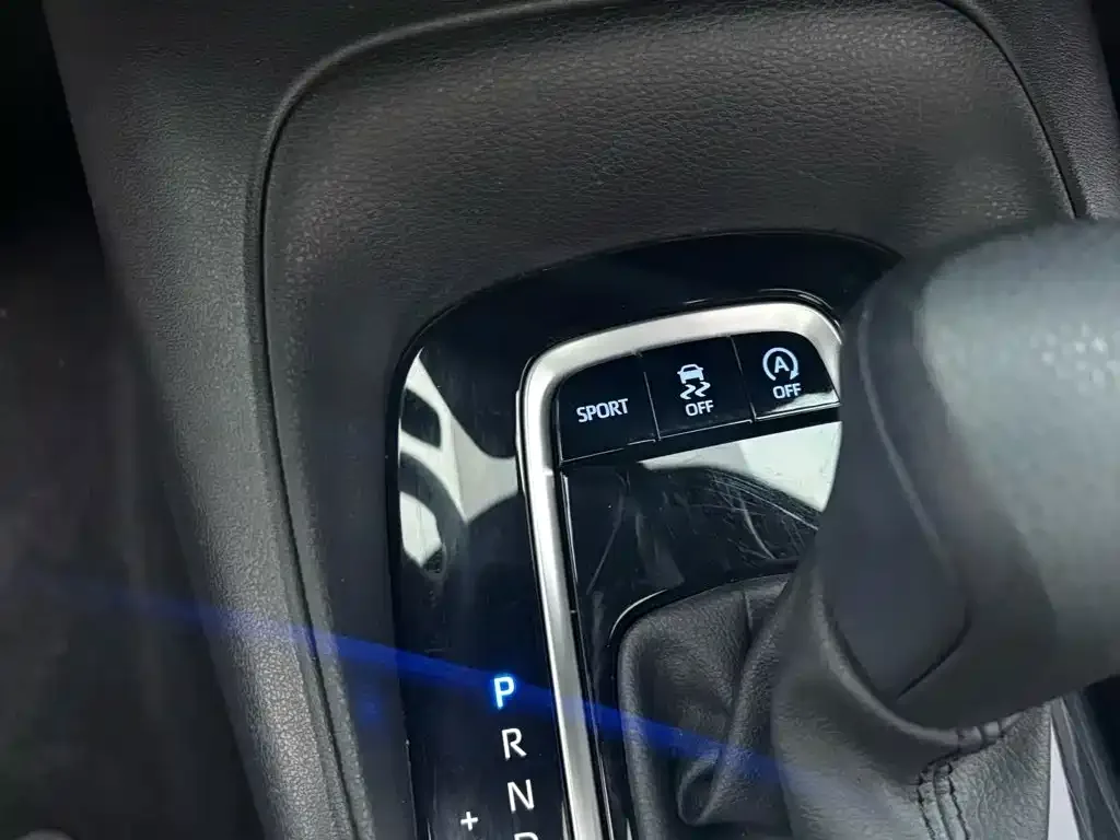 Toyota Levin 2022 185T CVT Luxury Edition — Фото автомобиля 10
