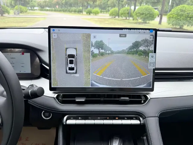 Geely Xingrui — Фото автомобиля 15