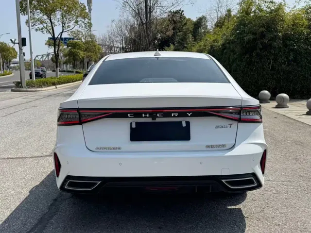 Chery Arrizo 8 — Фото автомобиля 5