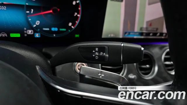 Mercedes-Benz E-Class E-класс W213 E350 4MATIC Exclusive — Фото автомобиля 7