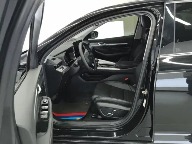 Geely Xingrui — Фото автомобиля 9