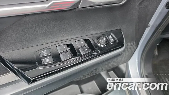 KG_Mobility_Ssangyong Torres Новый Torres Бензин 1.5 4WD — Фото автомобиля 19
