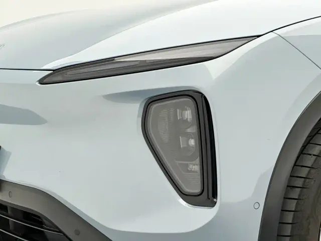 Nio ES6 — Фото автомобиля 26