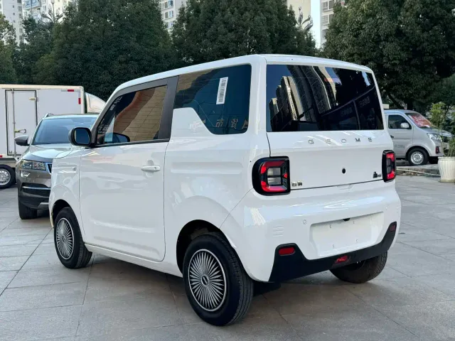 Geely Panda — Фото автомобиля 7
