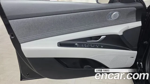 Hyundai AVANTE Avante (CN7) — Фото автомобиля 22