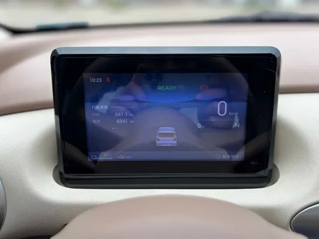 Wuling Hongguang Mini EV — Фото автомобиля 8