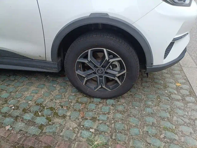 BYD Yuan Pro — Фото автомобиля 22