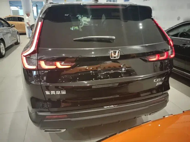 Honda CR-V — Фото автомобиля 5
