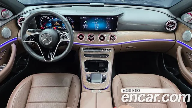 Mercedes-Benz E-Class — Фото автомобиля 6