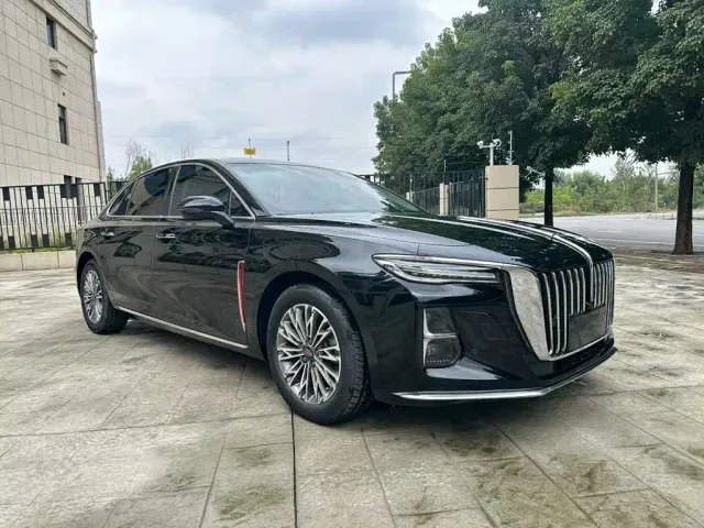 Hongqi H5 — Фото автомобиля 3