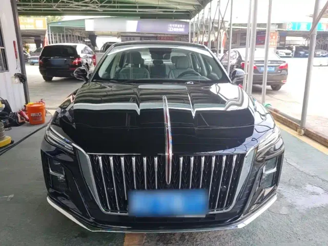 Hongqi H5 — Фото автомобиля 2