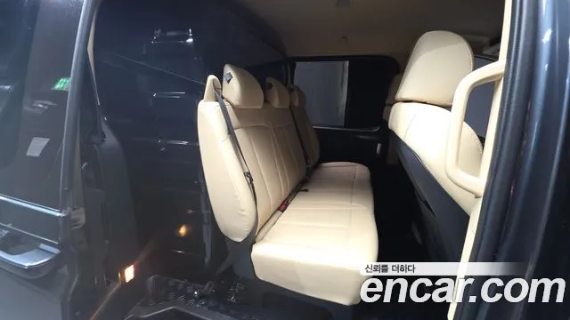 Hyundai Staria Staria Карго 5 мест — Фото автомобиля 12