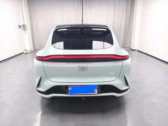 IM Motors IM LS7 2023 Model 90kWh Elite RWD Edition — Фото автомобиля 6