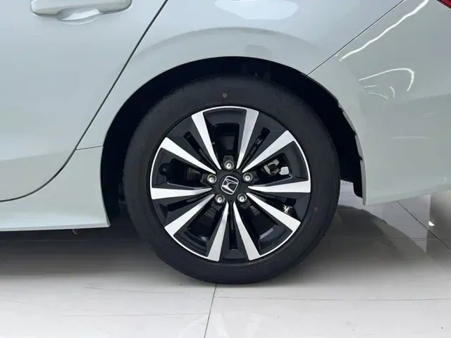 Honda Civic — Фото автомобиля 15