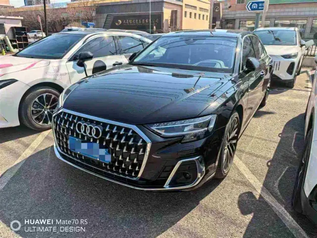 Audi A8 — Фото автомобиля 24